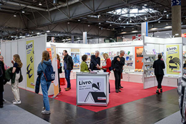 Livro-Stand auf der LBM in seitlicher Ansicht